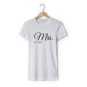 Personal Páros női póló saját szöveggel - Mrs. EST. Szín: Fehér, Méret - felnőtt: L