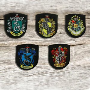 Distrineo Rávasalható textil matricák Harry Potter - Házak címerei 5 drb