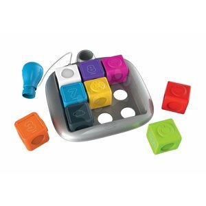 Interaktív játék Clever Cubes Smart Smoby 3 oktatójátékkal, színekkel és számokkal 24 hó-tól (angol, francia, német)